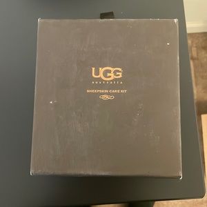 UGG Sheepskin Care Kit